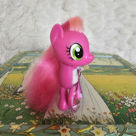 ♡ My Little Pony G4 All About Cheerilee The Movie Figure MLP Toy ♡ - Picture 4 of 9